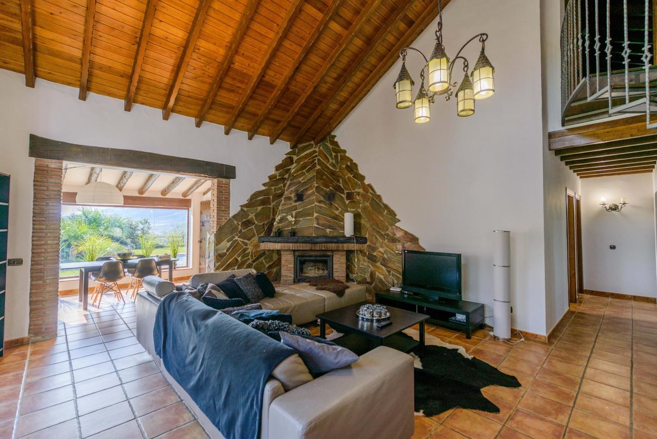 Cubo'S Villa Cortijo La Indiana 阿尔豪林格朗德 外观 照片