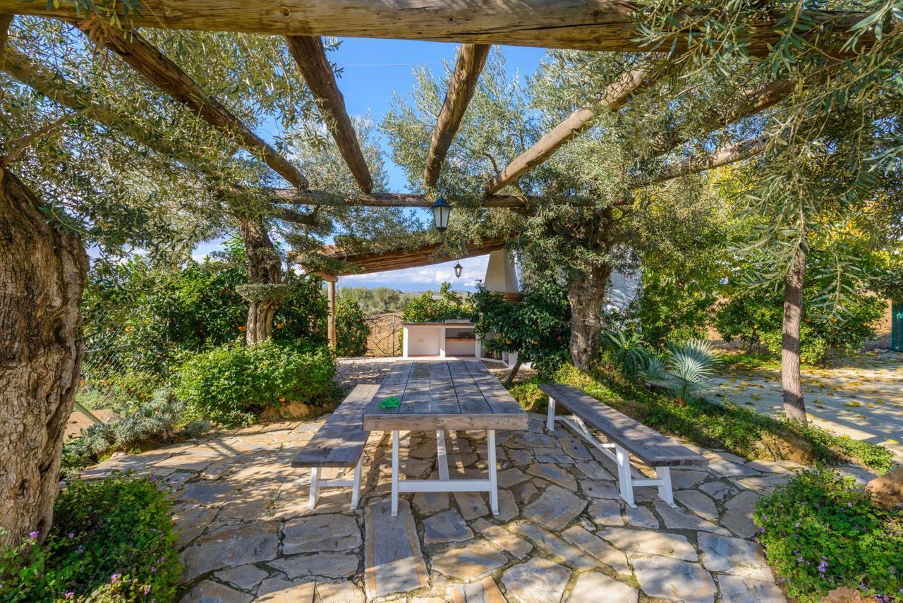Cubo'S Villa Cortijo La Indiana 阿尔豪林格朗德 外观 照片